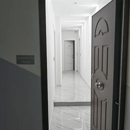 Bebsantaniellohouse1 Panzió Nápoly