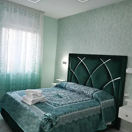 Bebsantaniellohouse1 Panzió Nápoly