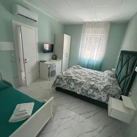 Bebsantaniellohouse1 Panzió Nápoly