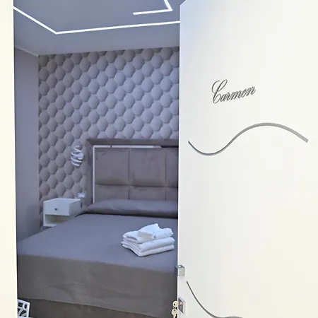 Bebsantaniellohouse1